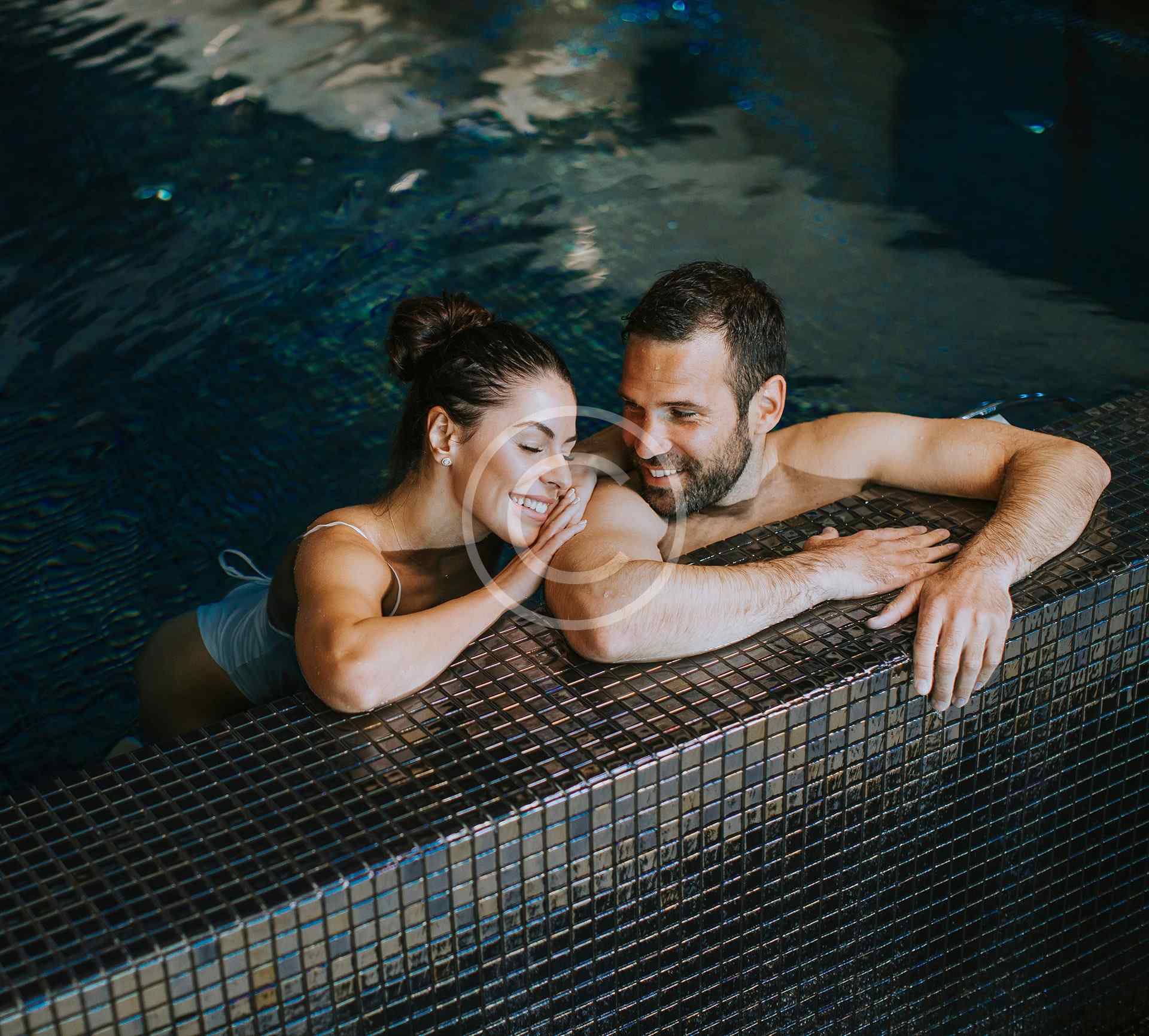 Jacuzzi pool